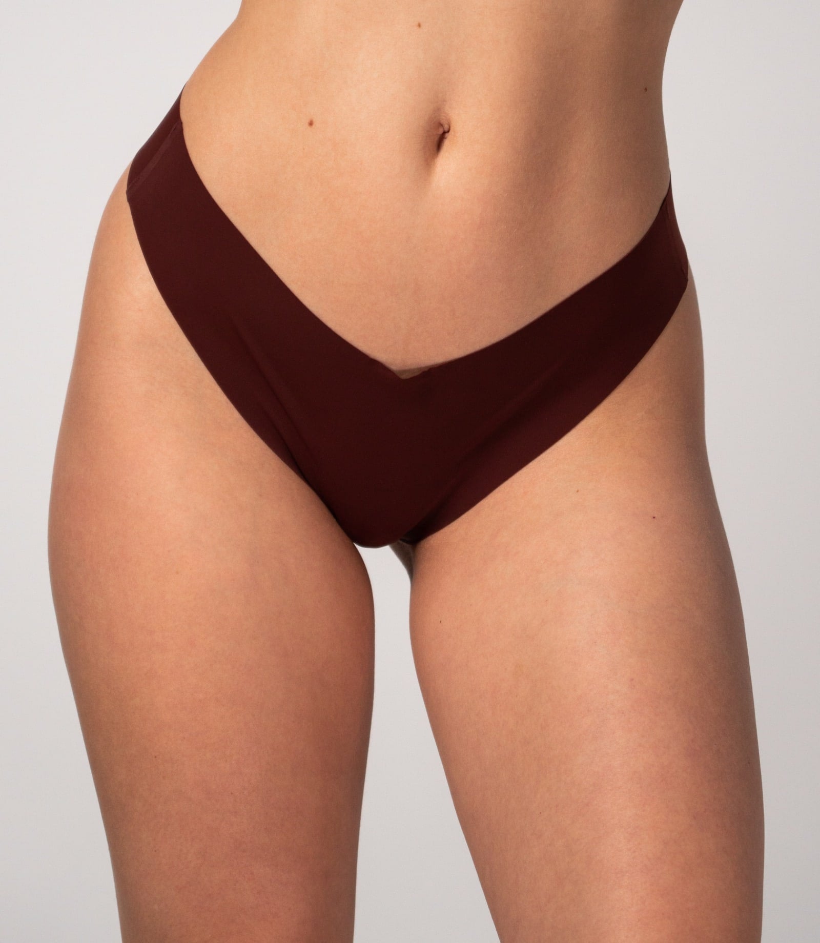 3 pieces of women's standard thongs
