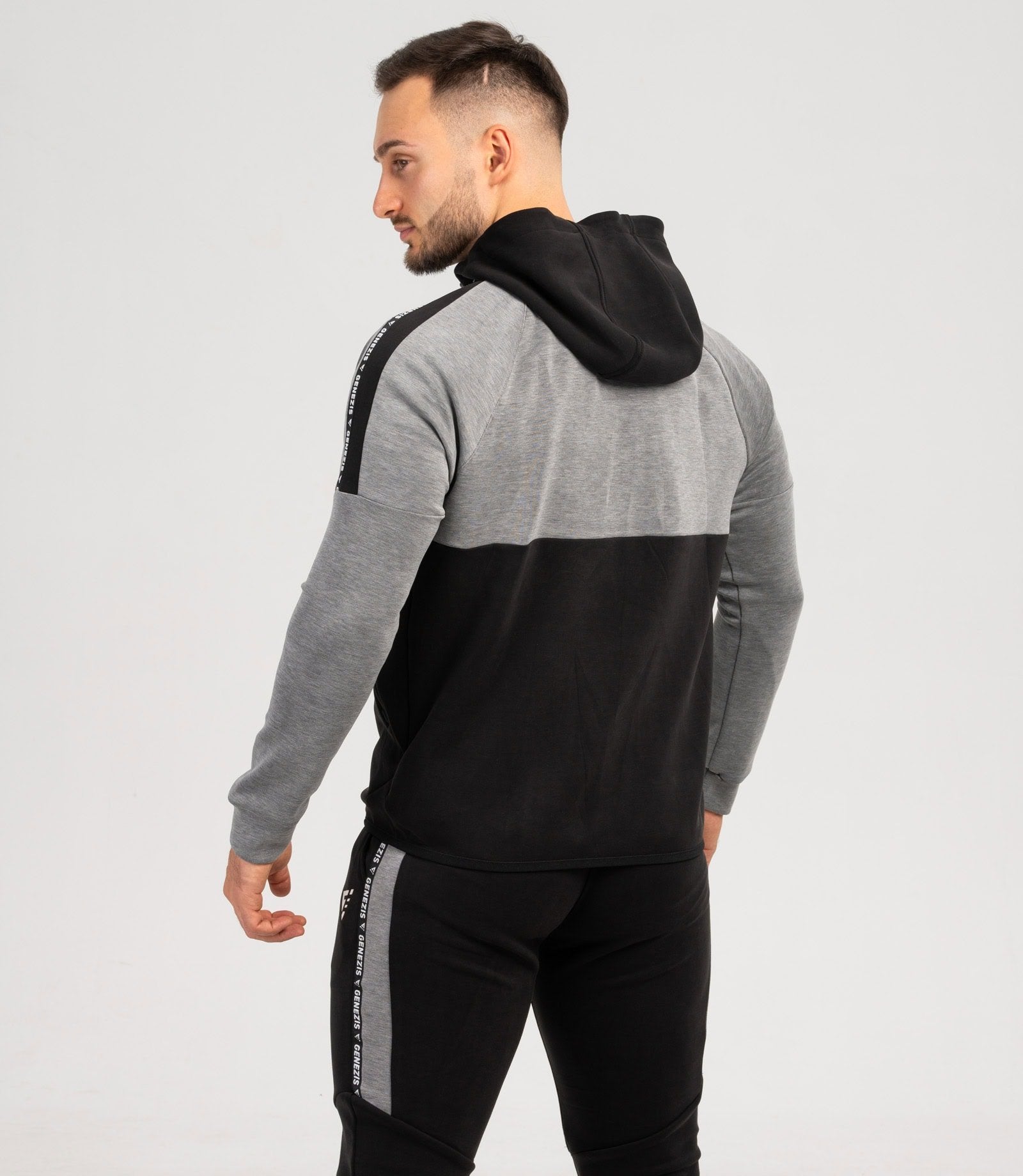 Men's top "Aventus"