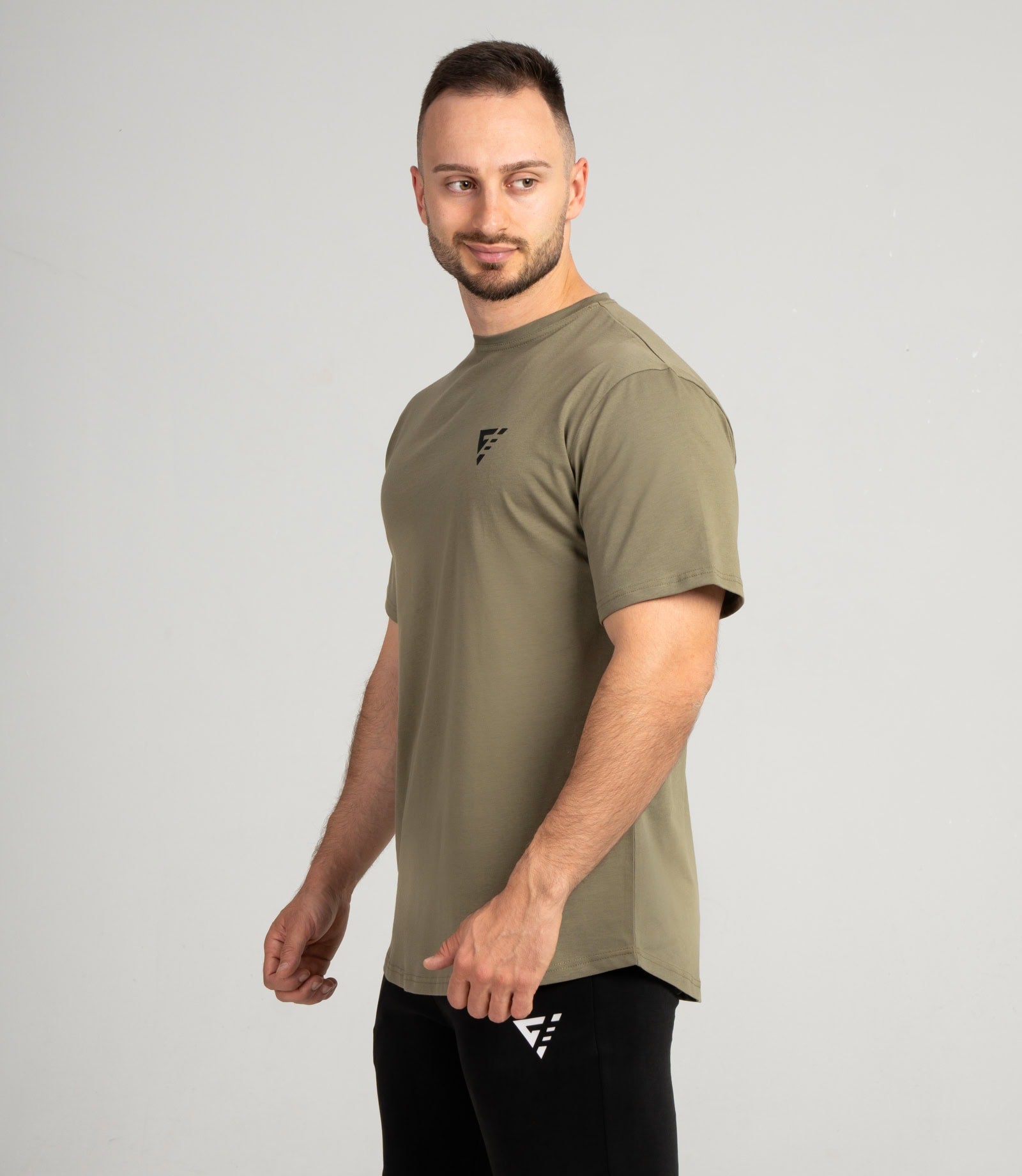 Мъжка oversize тениска "Colossal"