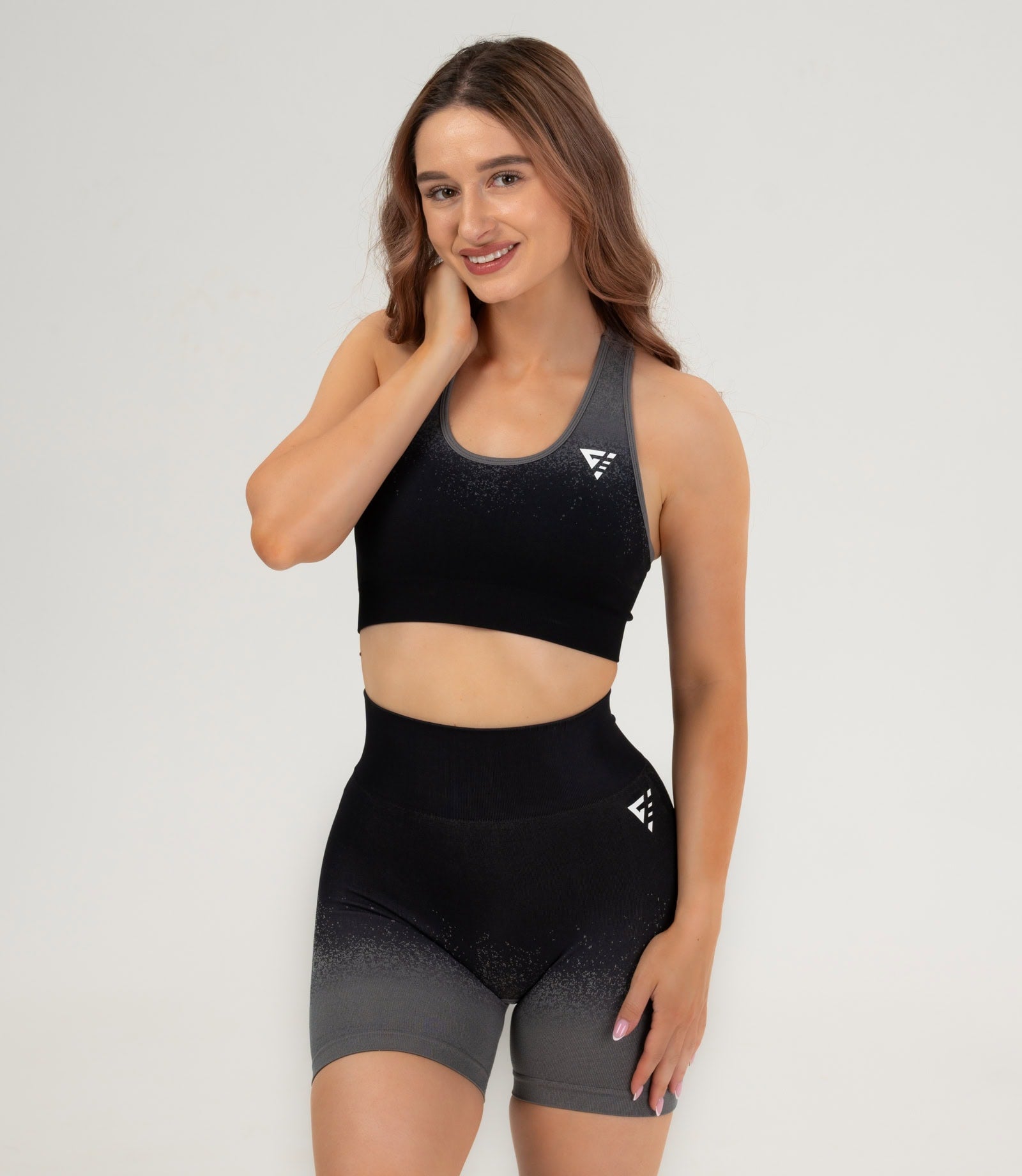 Women's sports bra "Skyla"