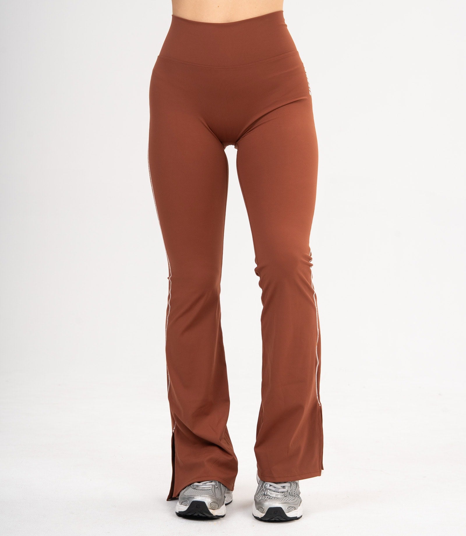 Дамски клин "Nova"