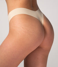 3 pieces of women's standard thongs