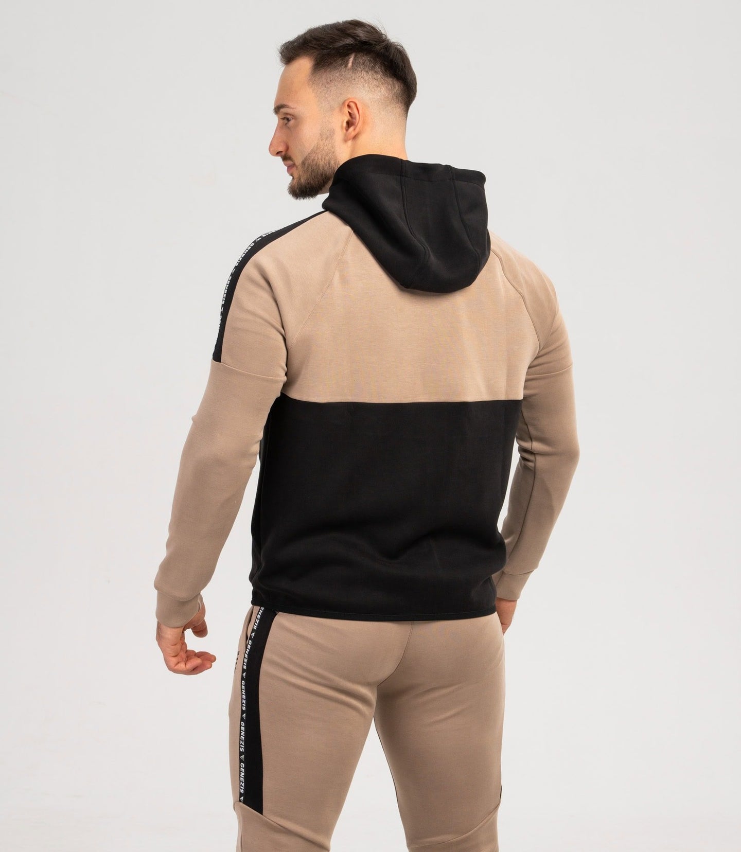 Men's top "Aventus"