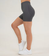Women's shorts "Adapt"